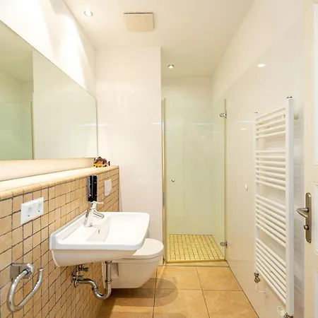 App 8 Apartamento *